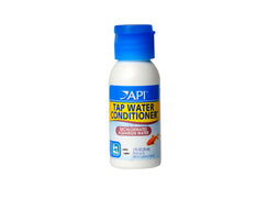 API Tap Water Conditioner dechlorinates aquarium water